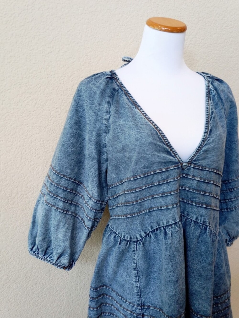 Free People washeddenim puff sleeve open, tie-back mini dress - Picture 9 of 14